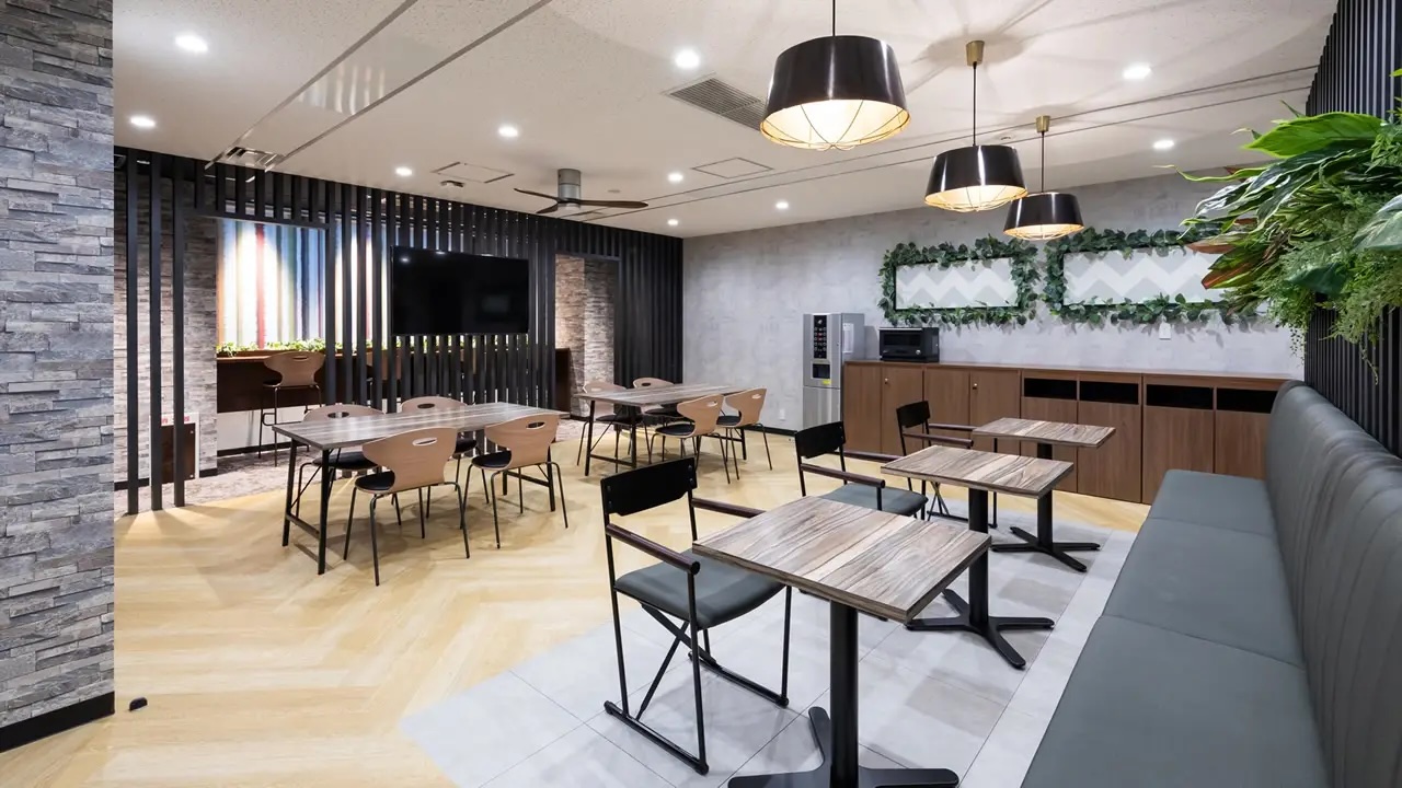 生興株式会社 休憩スペース